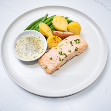 Lemon Salmon with Steamed Little Potato